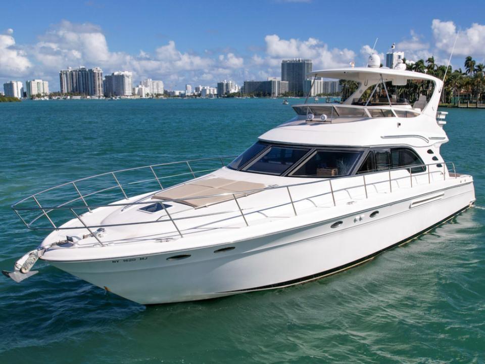 Yate Miami - vista 2
